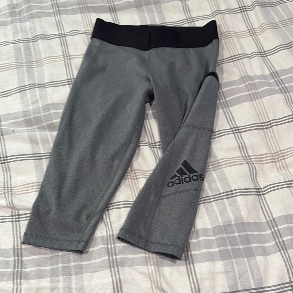 NWOT Adidas Gray and Black Performance Leggings